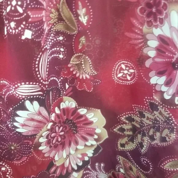 DUO MATERNITY SIZE L. 100% POLYESTER. BEAUTIFUL BURGANDY FLORAL W/SATIN LIKE HEM - Picture 13 of 15